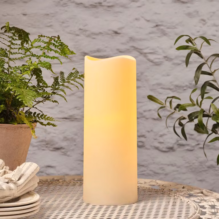 Lights4fun Waterproof LED Pillar Candle with Flickering Flame and Timer, White, Height: 30 cm