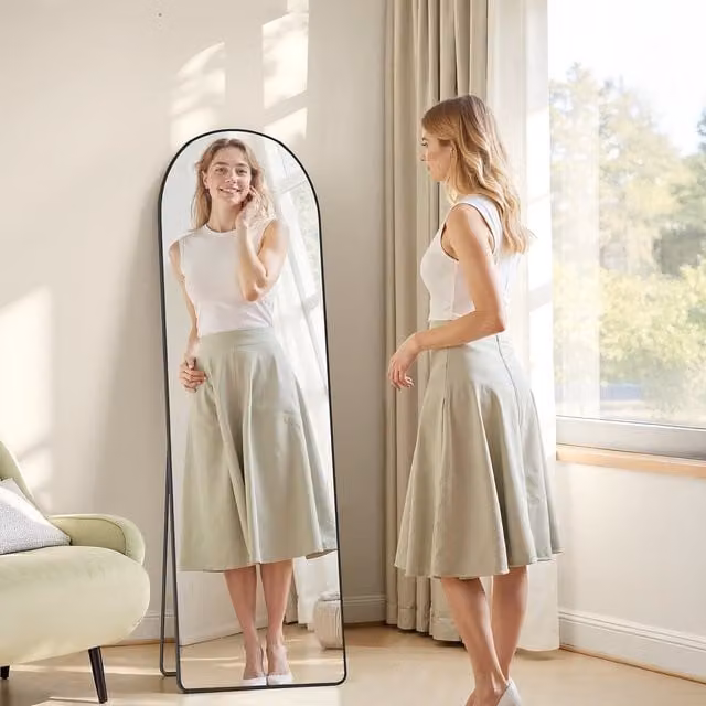 SONGMICS Arched Full Length Mirror with Stand, Black Metal and Glass, H 160 x W 50 x D 50 cm