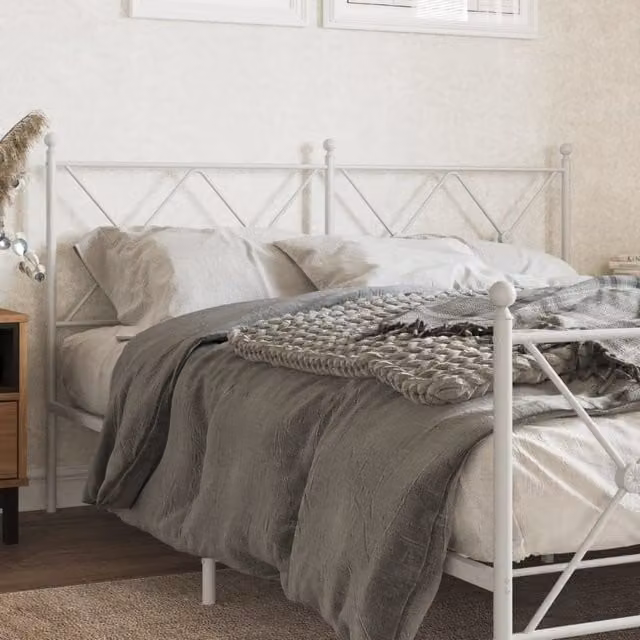 Berkfield Home Classic Metal Headboard in White, 160cm