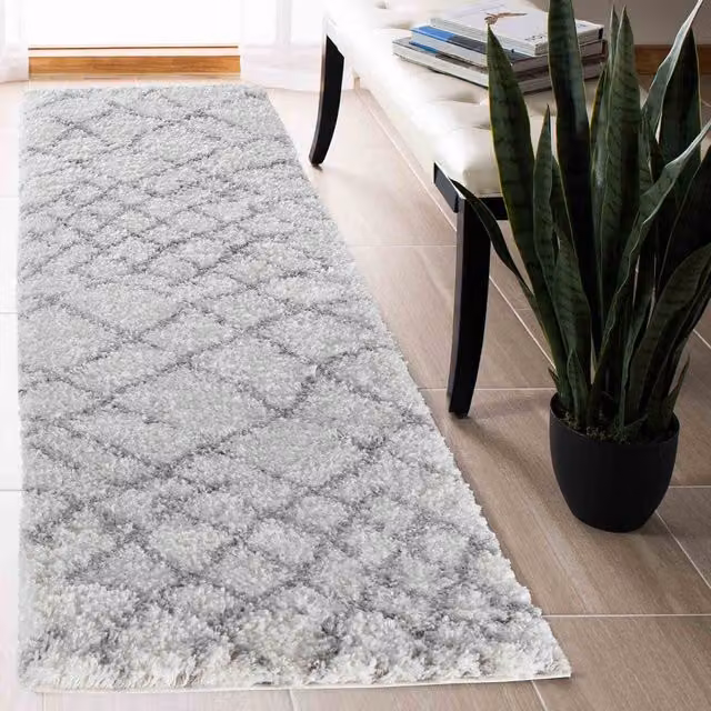 Desire Rugs Moroccan Berber Shaggy Runner with Abstract Design in Beige, White and Grey, W/D/H: 60 x 220 cm