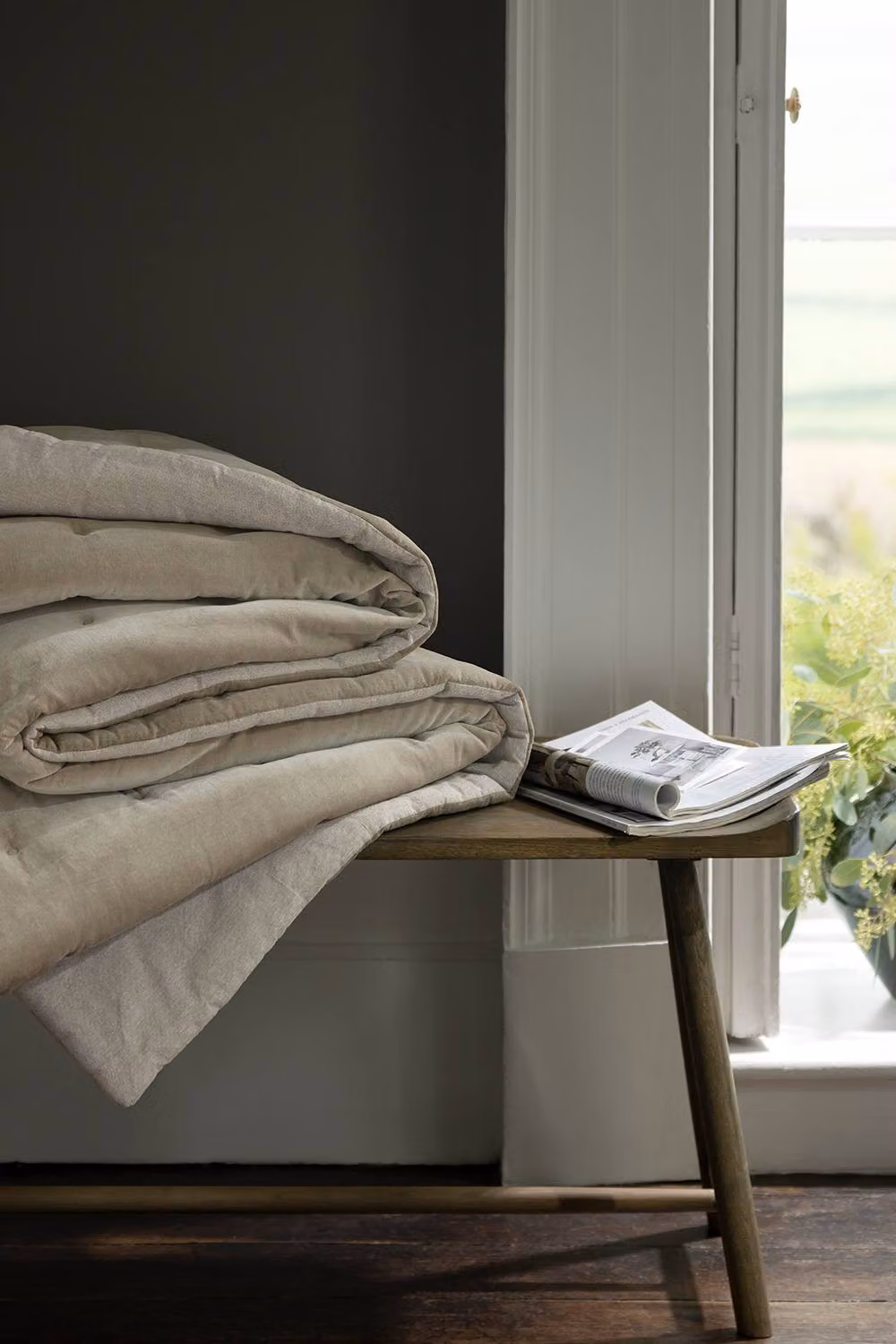 Christy Jaipur Luxury Quilted Cotton Throw in Brown and Beige, W/D/H: 140 x 200 cm – 1