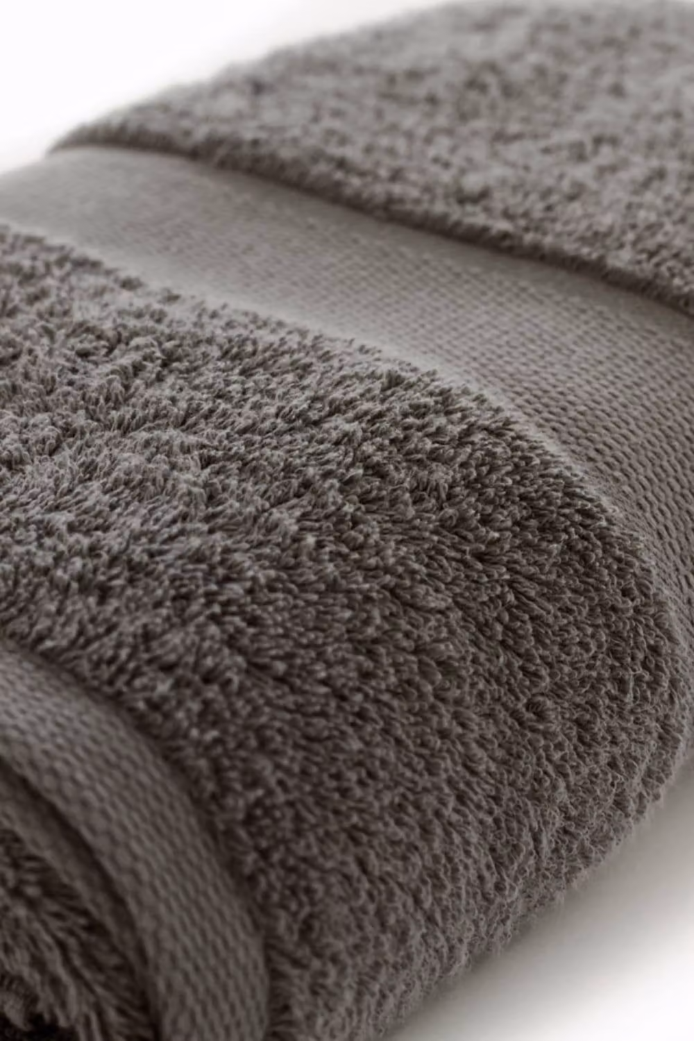 Deyongs Egyptian Embrace Fluffy Cotton Terry Bath Towel in Grey – 3