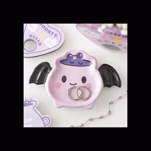 KDMD Pastel Batbrew Cauldron Ceramic Trinket Dish in Multicolour and Purple for Jewellery Storage