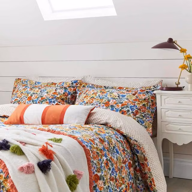Joules Bunbury Floral Reversible Single Cotton Percale Duvet Cover and Pillowcase Set, Multicolour, W: 90 cm, L: 200 cm