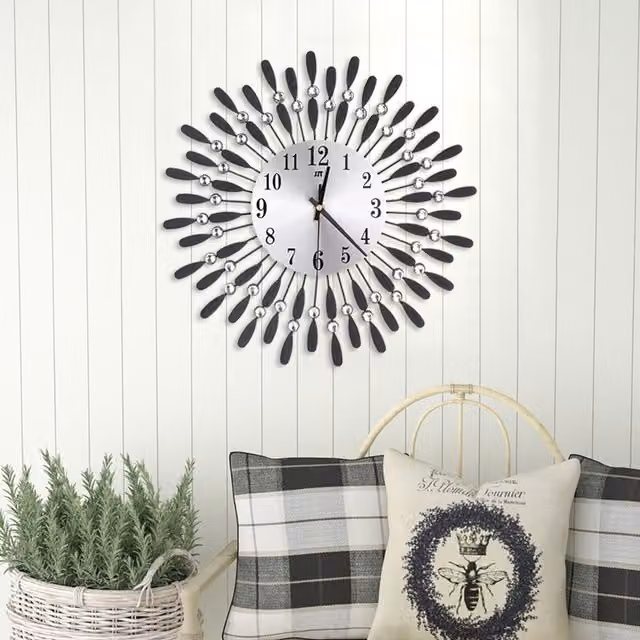 Livingandhome Silent Black Metal Sun-Shaped Analog Wall Clock