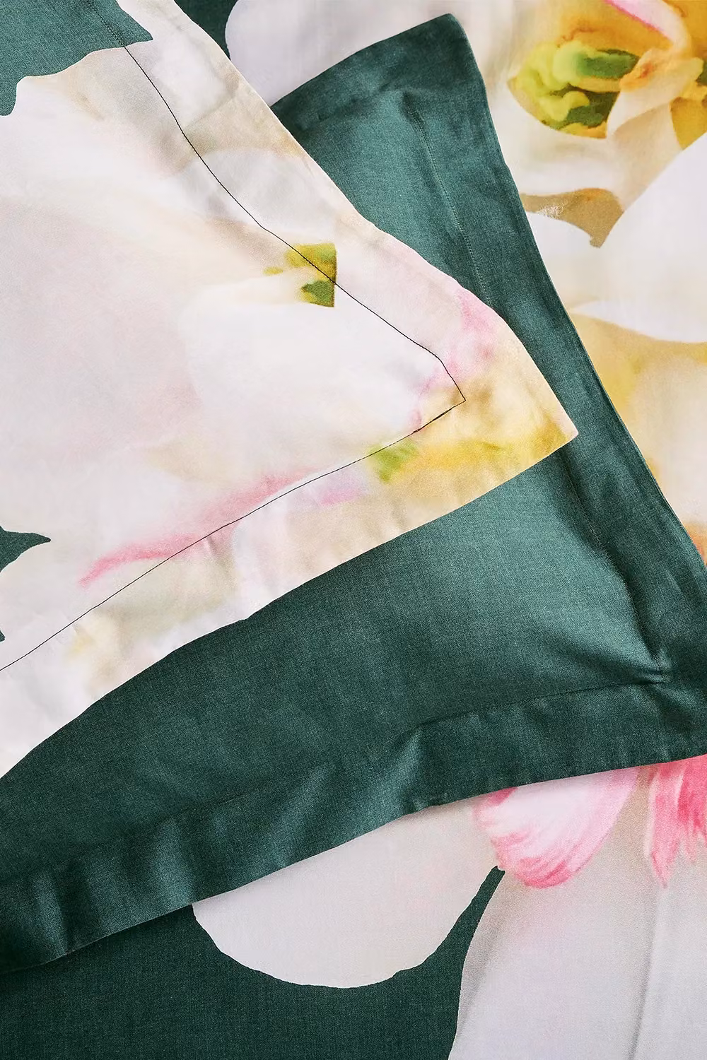 Ted Baker Gardenia Cotton Mako Satin Floral Duvet Cover and Pillowcase Set in Pink and Green, W: 180 cm, H: 200 cm – 5