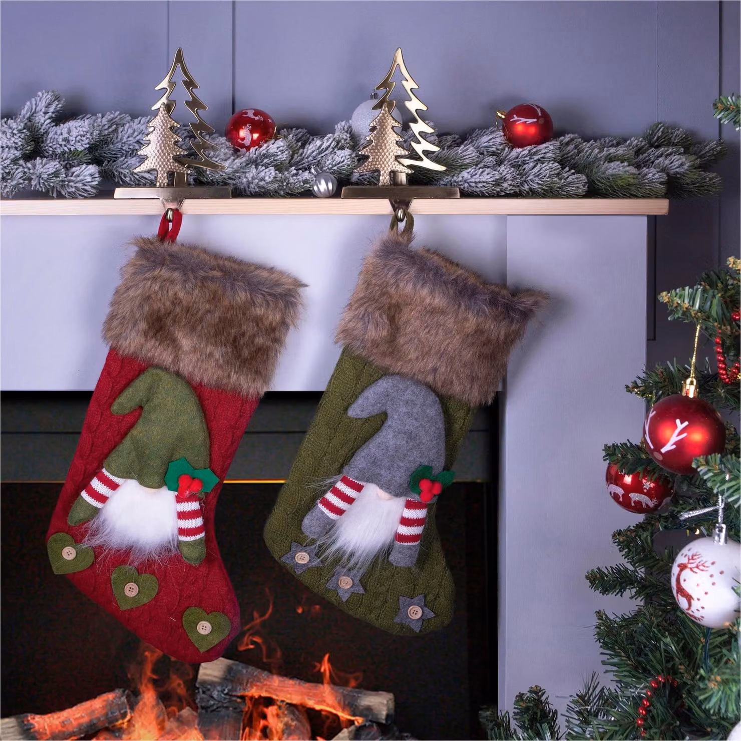 Netagon Set of 2 Gold Metal Christmas Stocking Holders with Tree Design – 5