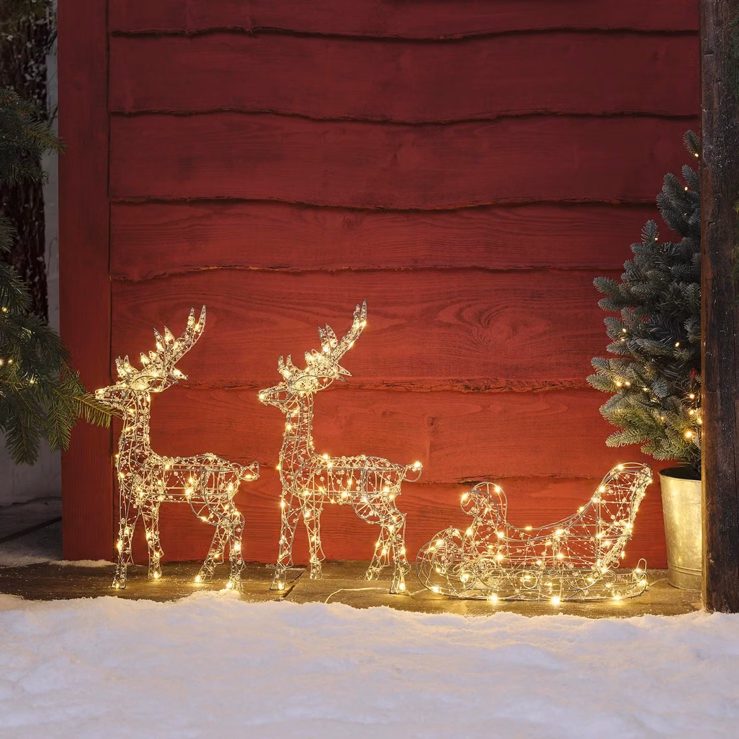 Lights4fun Set of 2 Beaded Micro Reindeers and Sleigh with Warm White Micro LED Lights in Silver, White and Transparent – 1