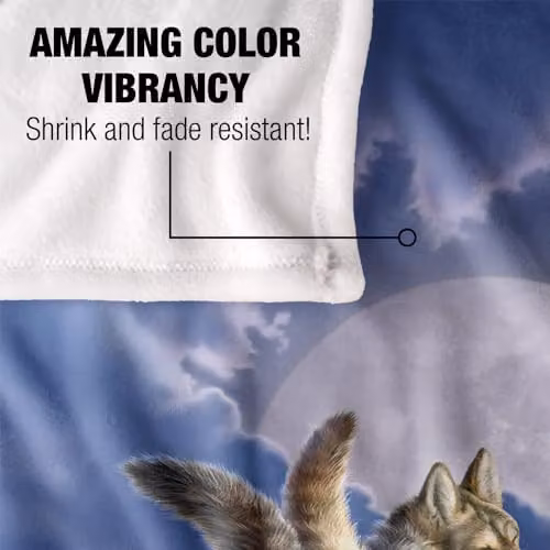 JQ Licensing JLo Wolf Pack Moon Silky Touch Super Soft White Fleece Throw Blanket W/D/H: 152 x 127 cm – 3