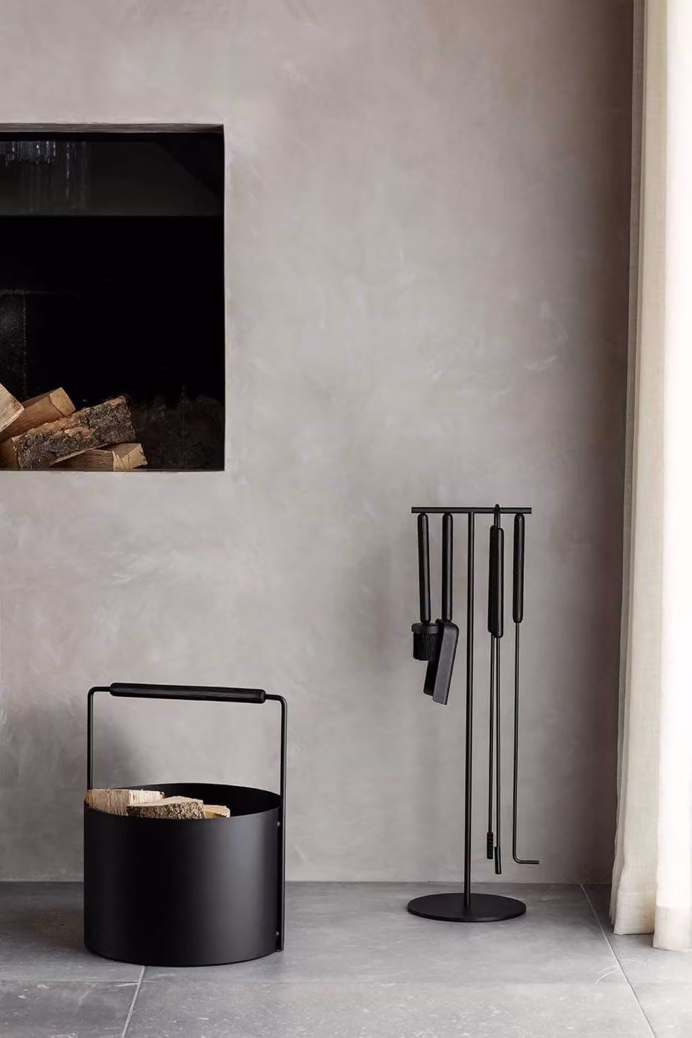 Blomus Ashi 5 Piece Fireplace Tool Set in Black Oak – 2