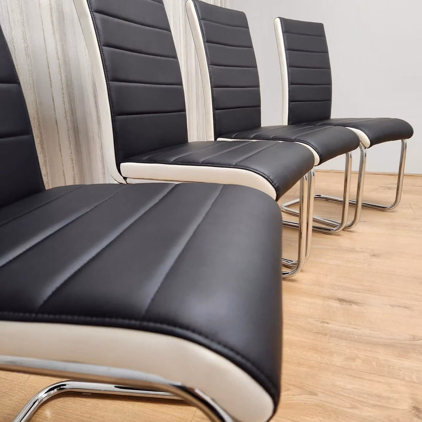 Kosy Koala Marco Set of 4 High Back Dining Chairs in Black and White Faux Leather with Chrome Cantilever Base – 3