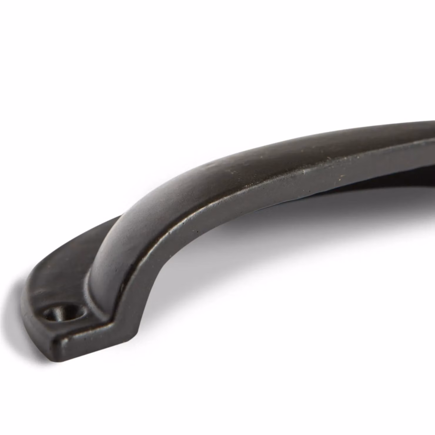 Hammer and Tongs Matt Black Iron Curved Bow Cabinet Drawer Pull W: 130 mm, H: 50 mm – 2