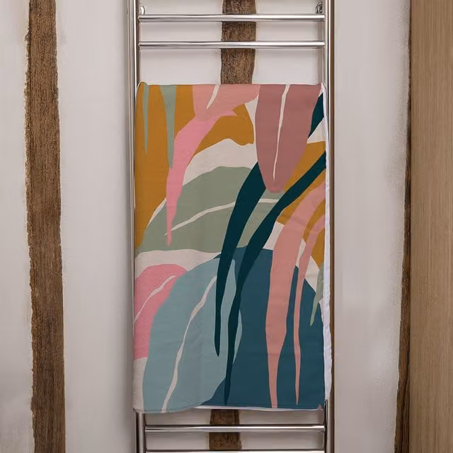 Benjamin Tate Design LTD Artistic Abstract Leaves Bath Towel in Yellow and Multicolour