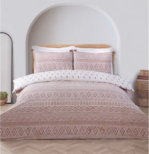 Divante Reversible Boho Graphic Duvet Cover in Red and Brown, 90 x 190 cm