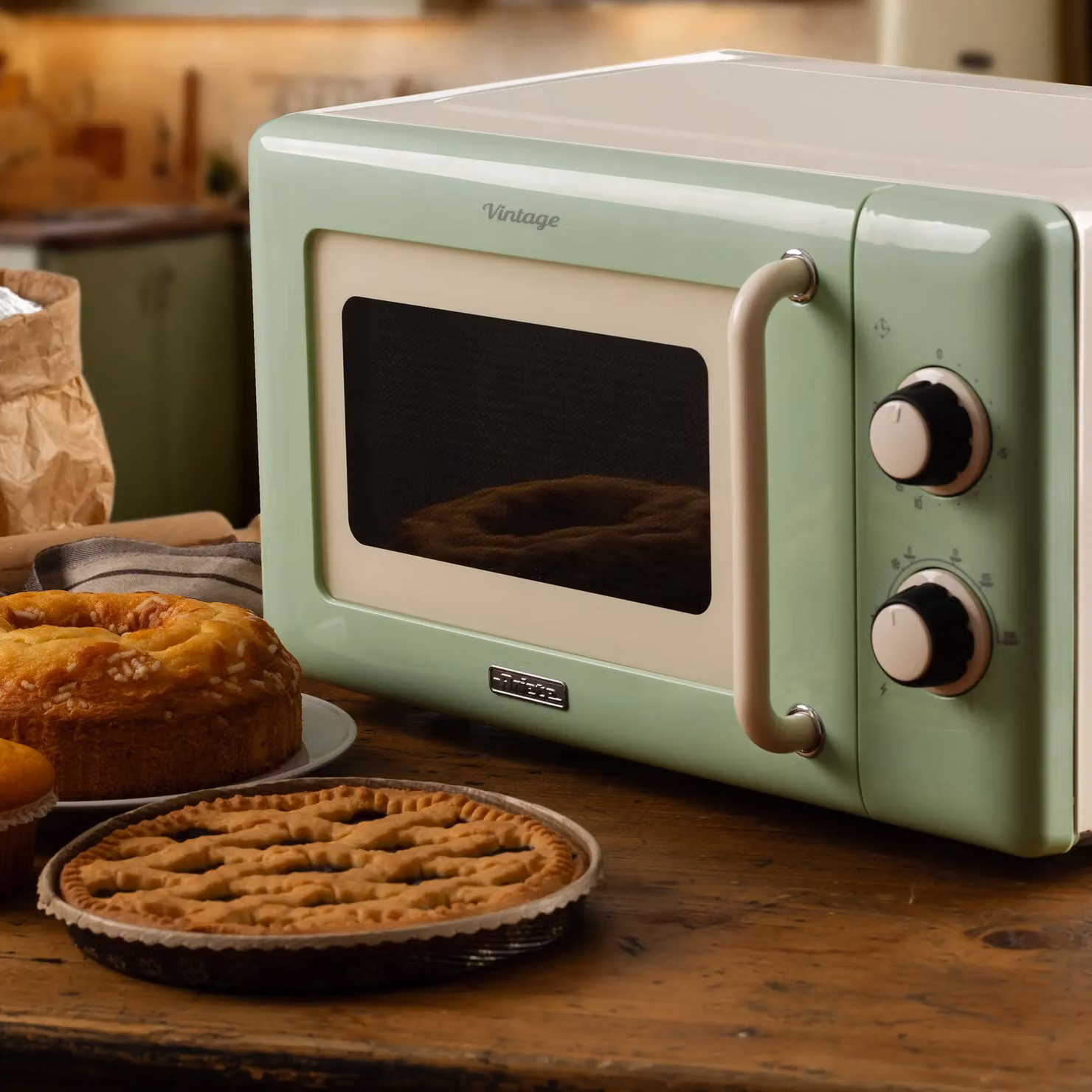 Ariete Vintage Style Solo Microwave, 800W, 20L, Green and Cream, W: 45 cm, D: 35 cm, H: 26 cm – 3