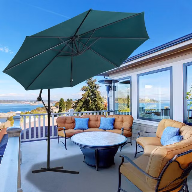 Outsunny Green Hanging Banana Cantilever Parasol with Polyester Canopy and Steel Frame