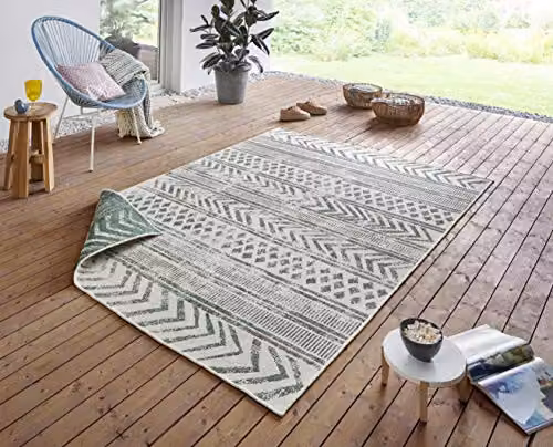 NORTHRUGS Biri Reversible Geometric Indoor Outdoor Flatweave Rug in Green, W: 80 cm, L: 150 cm