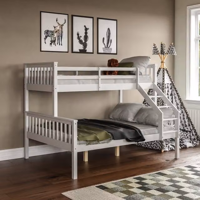 Vida Designs Milan Triple Sleeper Bunk Bed in White