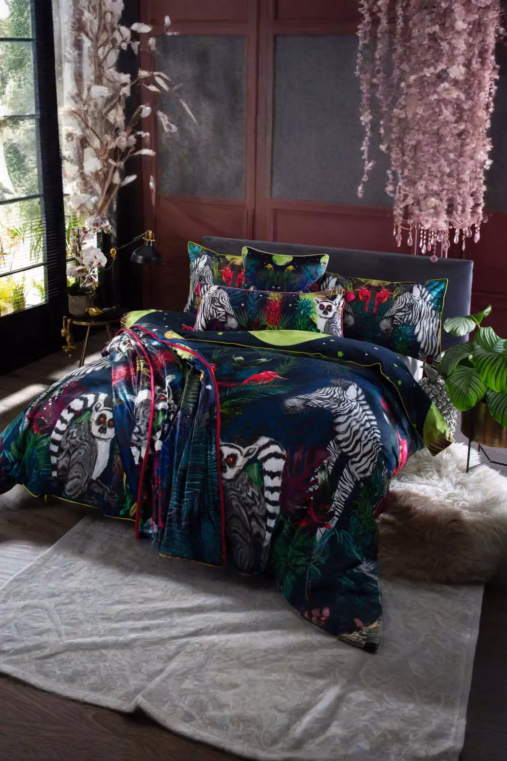 House of Norris Under the Neon Moon Cotton Duvet Cover and Decorative Cushion Set, Multicolour, W: 140 cm, L: 200 cm – 2