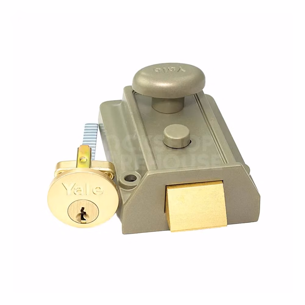 Yale Traditional Nightlatch in Gold – 2