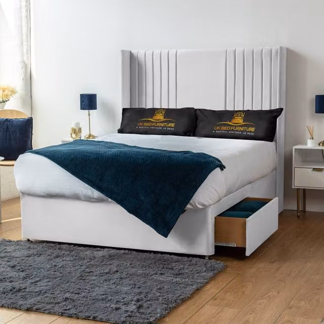 UK Bed Furniture Skyline Wingback Divan Bed with 2 Drawers and 54 Headboard in White, Double, W/D/H: 140 x 200 cm
