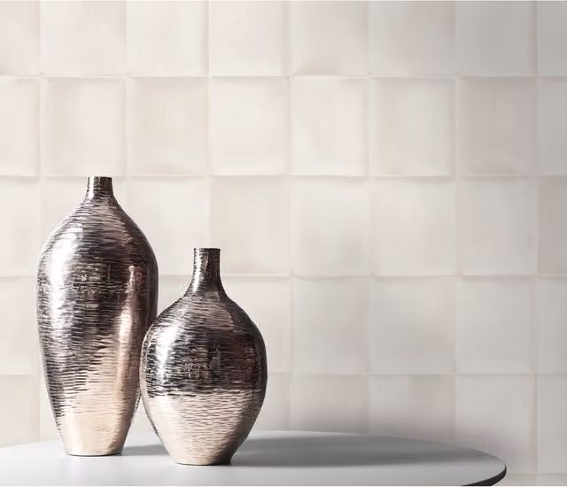 Elle Decoration Radiance Embossed Abstract Geometric Vinyl Wallpaper in Grey, Beige and White