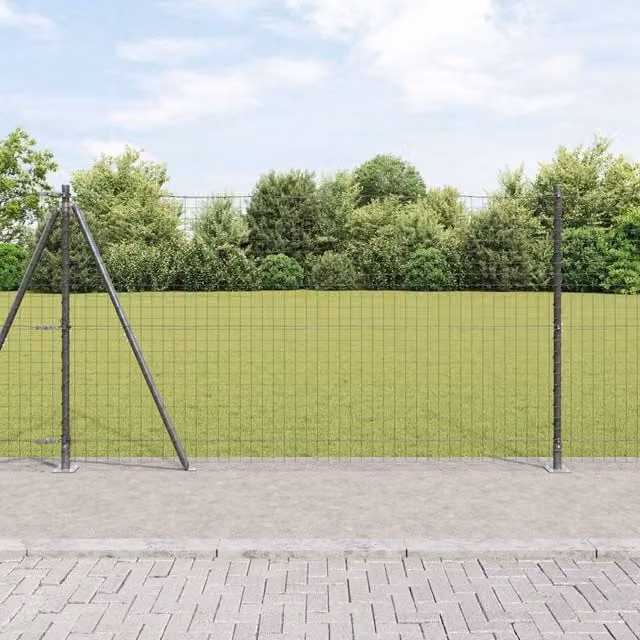 Berkfield Home Set of 26 Grey Round Concrete Fence Posts, W/D/H: 3.2 x 3.2 x 78.5 cm