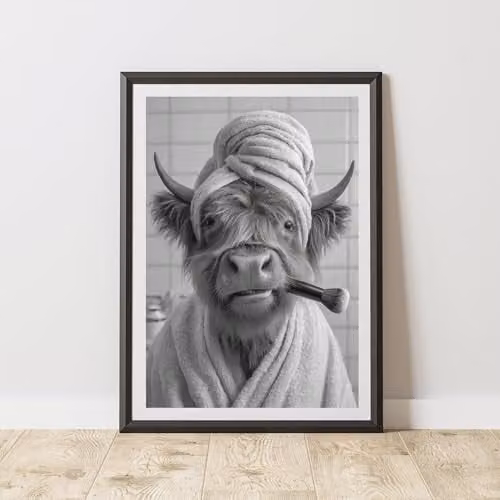 60 Second Makeover Highland Cow Makeup Brush Animal Print Paper Poster, A3