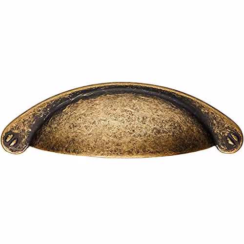 Loops Traditional Shell Cup Pull Handle in Antique Brass, W: 10.4 cm, H: 2.6 cm, Fixing Centres: 6.4 cm