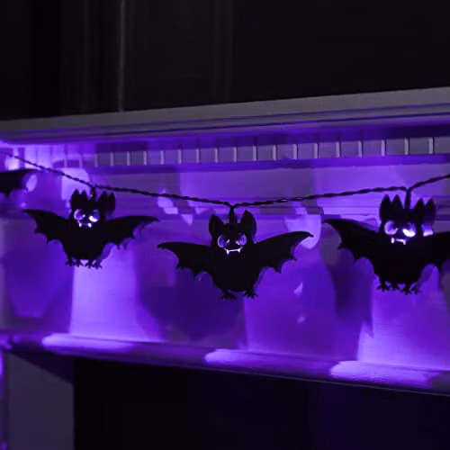 Lights4fun 10 Purple Wooden Bat LED Halloween String Fairy Lights with Timer – 2