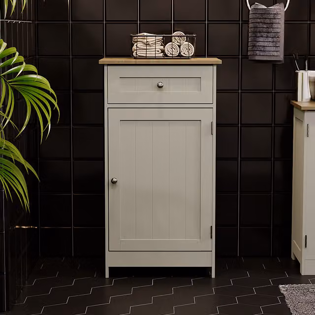 Priano Grey Freestanding Bathroom Cabinet with 1 Door, 1 Drawer and Internal Shelves