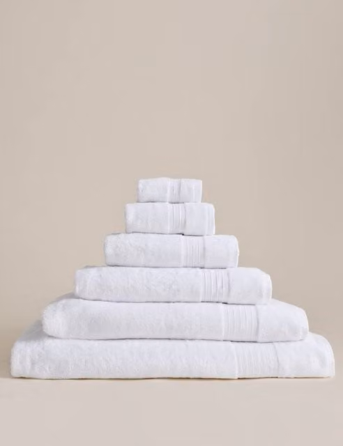 M&S White Egyptian Cotton Fluffy Quick Drying Towel