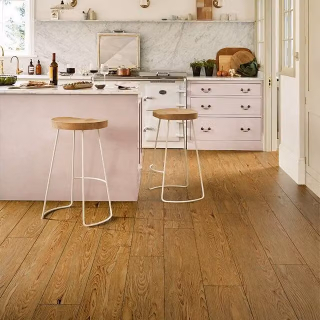 Vinyl Flooring UK Chene32 Engineered Wood Flooring in Brown Golden Handscraped Plank