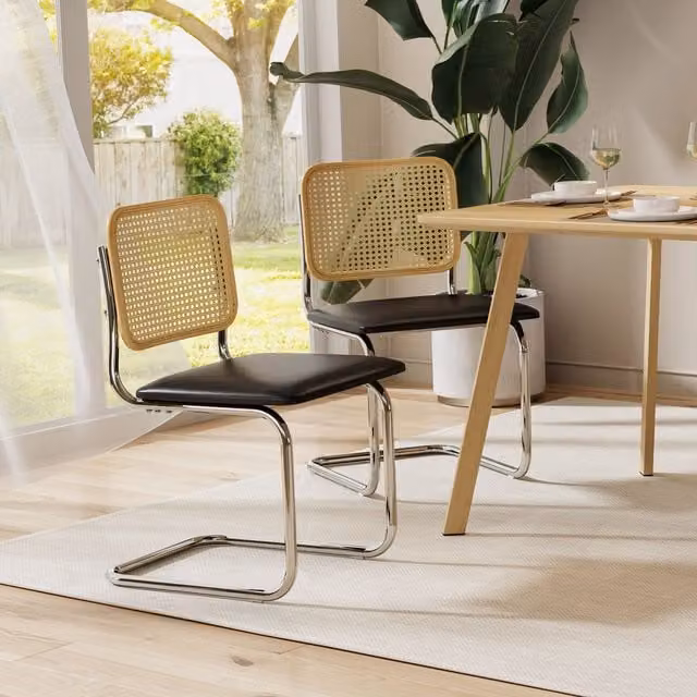 VonHaus Set of 4 Black Rattan Effect Cantilever Dining Chairs with Padded Synthetic Leather Seats – 1