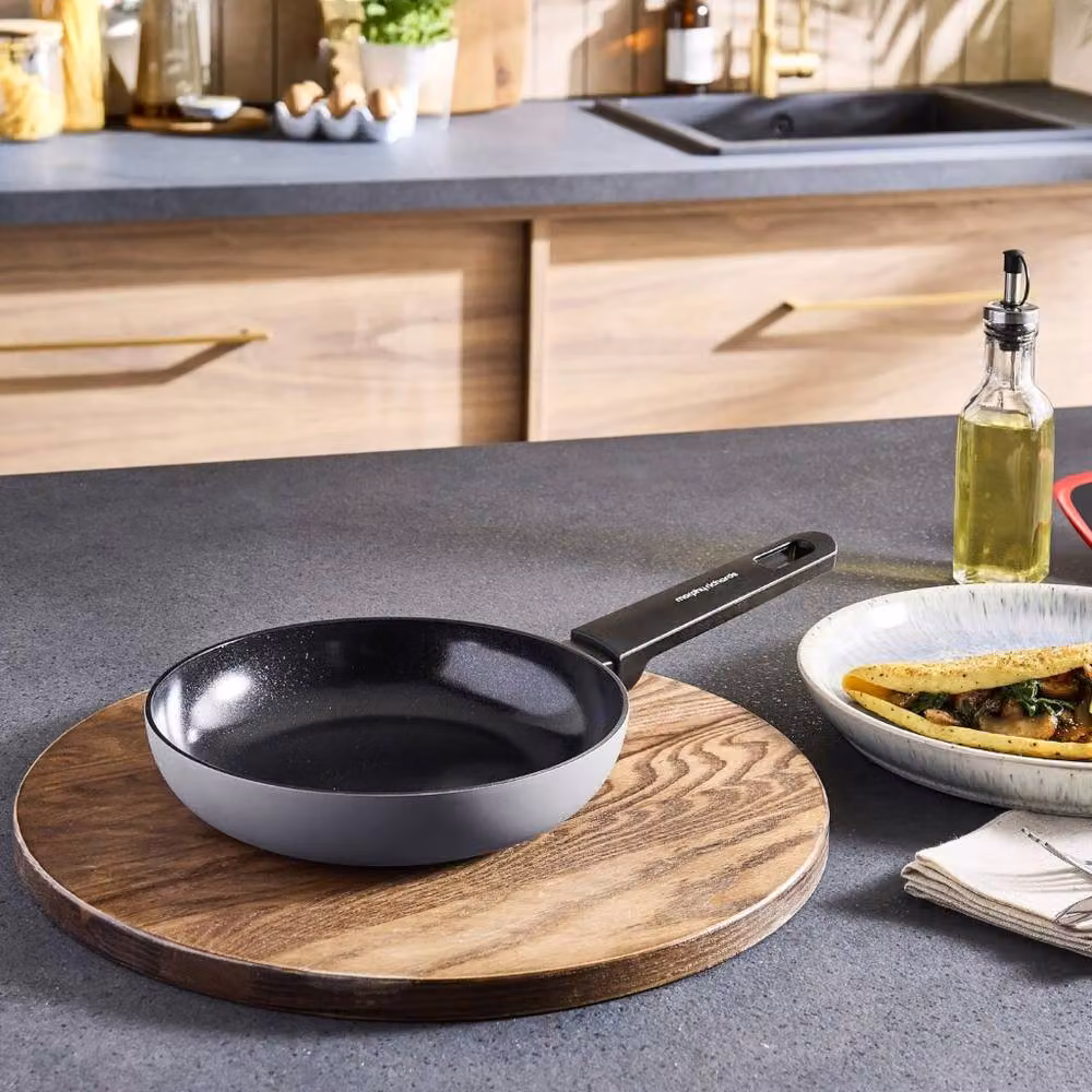 Morphy Richards Grey Aluminium Frying Pan with Ceramic Coating, 20cm – 8
