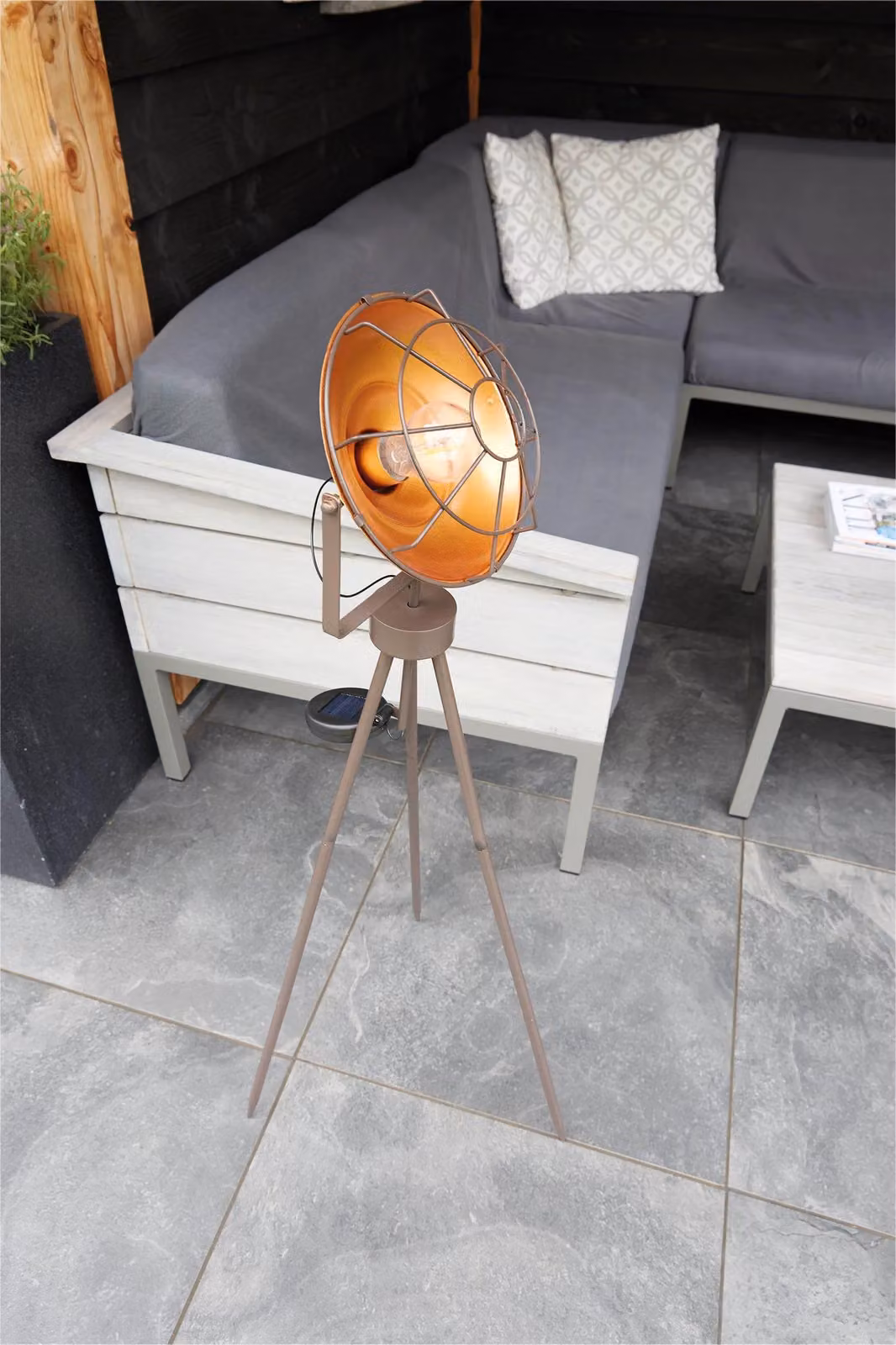 Luxform Dresden Solar Industrial Tripod LED Floor Light in Brown – 3