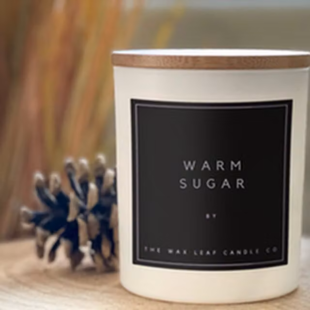 The Wax Lead Candle Co. Warm Sugar Soy Wax Wood Wick Gourmand Candle, Black and White