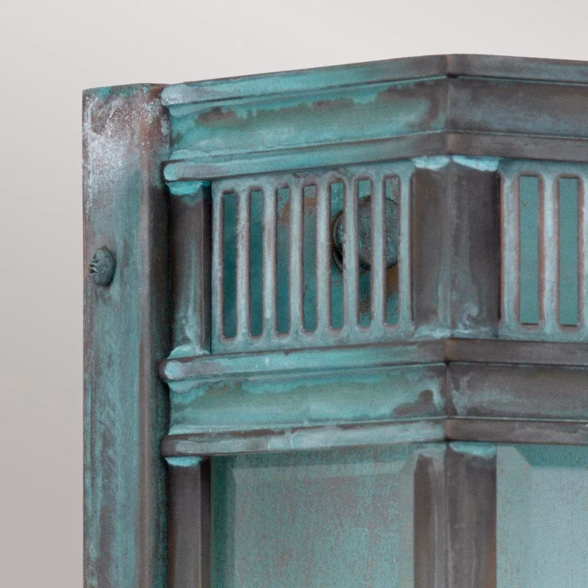 Netlighting Holborn Outdoor Wall Lantern in Green with Brass and Glass, IP44 – 2