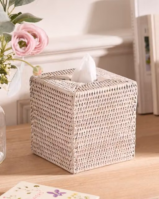 Dibor Traditional Square White Rattan Tissue Box Cover in Natural Sand – 1