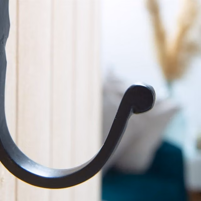 Hammer and Tongs Matt Black Powder-Coated Iron Arrowhead Coat Hook, Pack of 5, W: 5.5 cm, H: 14 cm