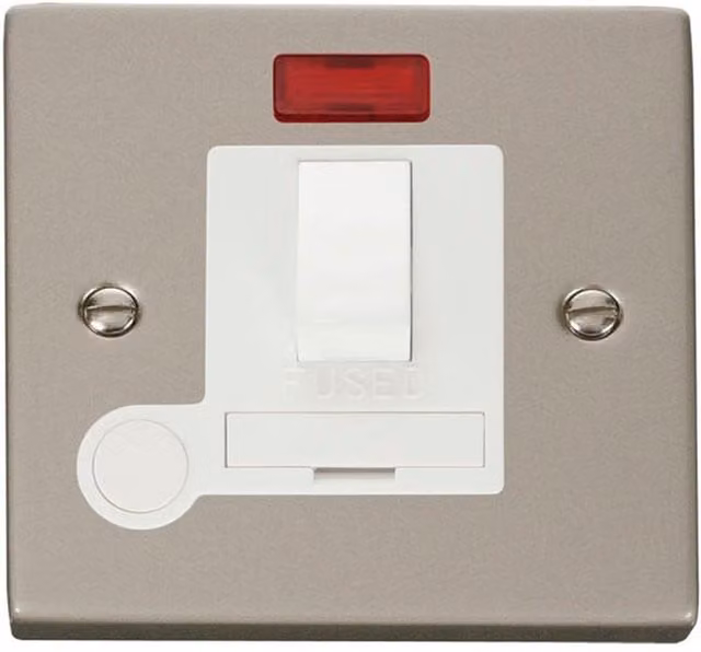 SE HOME White Surface Mounted Socket with Plate
