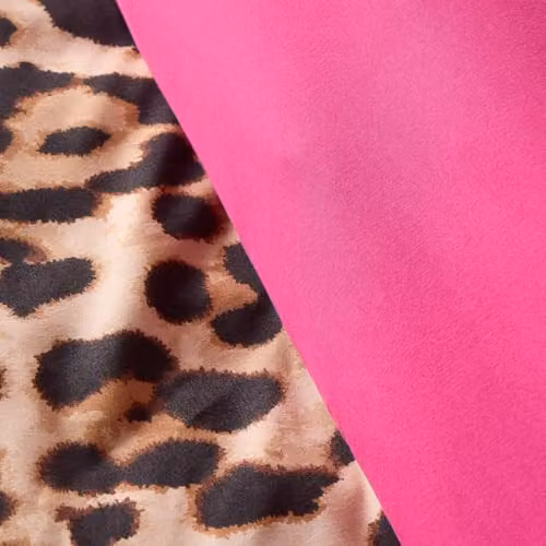OHS Reversible Leopard Print Microfibre Duvet Cover Set with Pillowcases, Pink and Multicolour, Duvet Cover: 180 x 200 cm, Pillowcase: 50 x 75 cm – 4