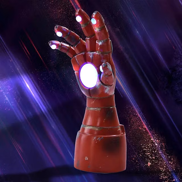 Menkind Marvel Iron Man Gauntlet LED Table Lamp in Red and Gold/Brass with Dimmable Touch Control and Timer – 2