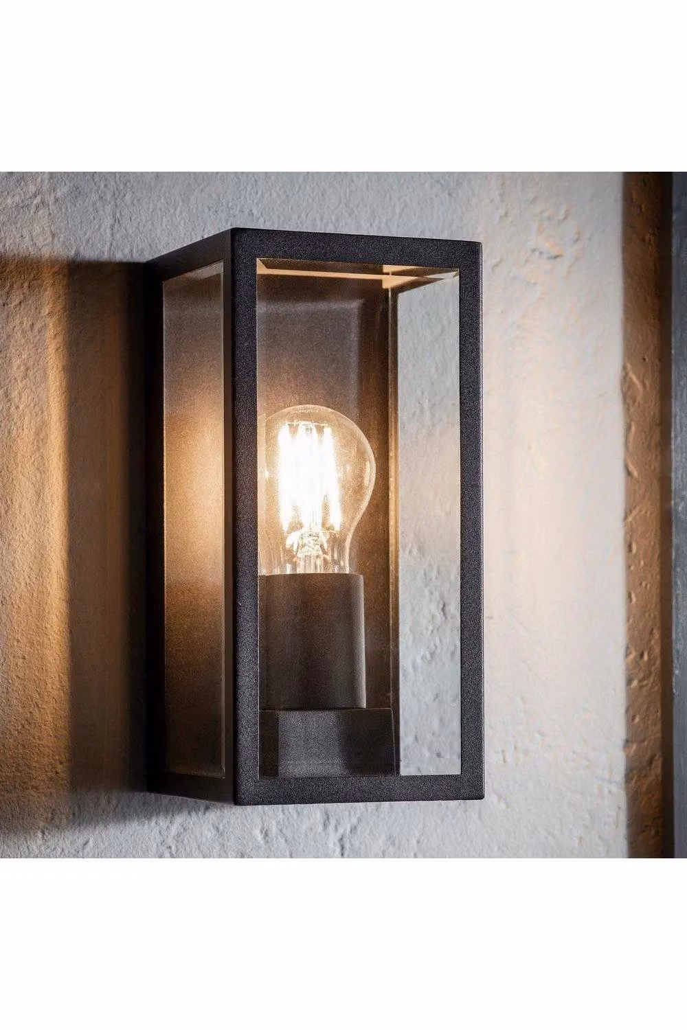 Netlighting Oxford Outdoor Wall Lantern in Matt Black with Clear Glass, IP44 Dimmable E27 – 2