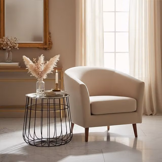 Orsina Silver and Black Metal Round Side Table, W/D/H: 47 x 47 x 47 cm