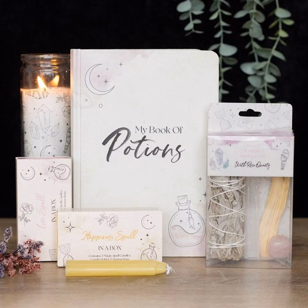 Uniqueful Magic Love Spell in a Box Valentine's Day Gift Set in Pink – 2
