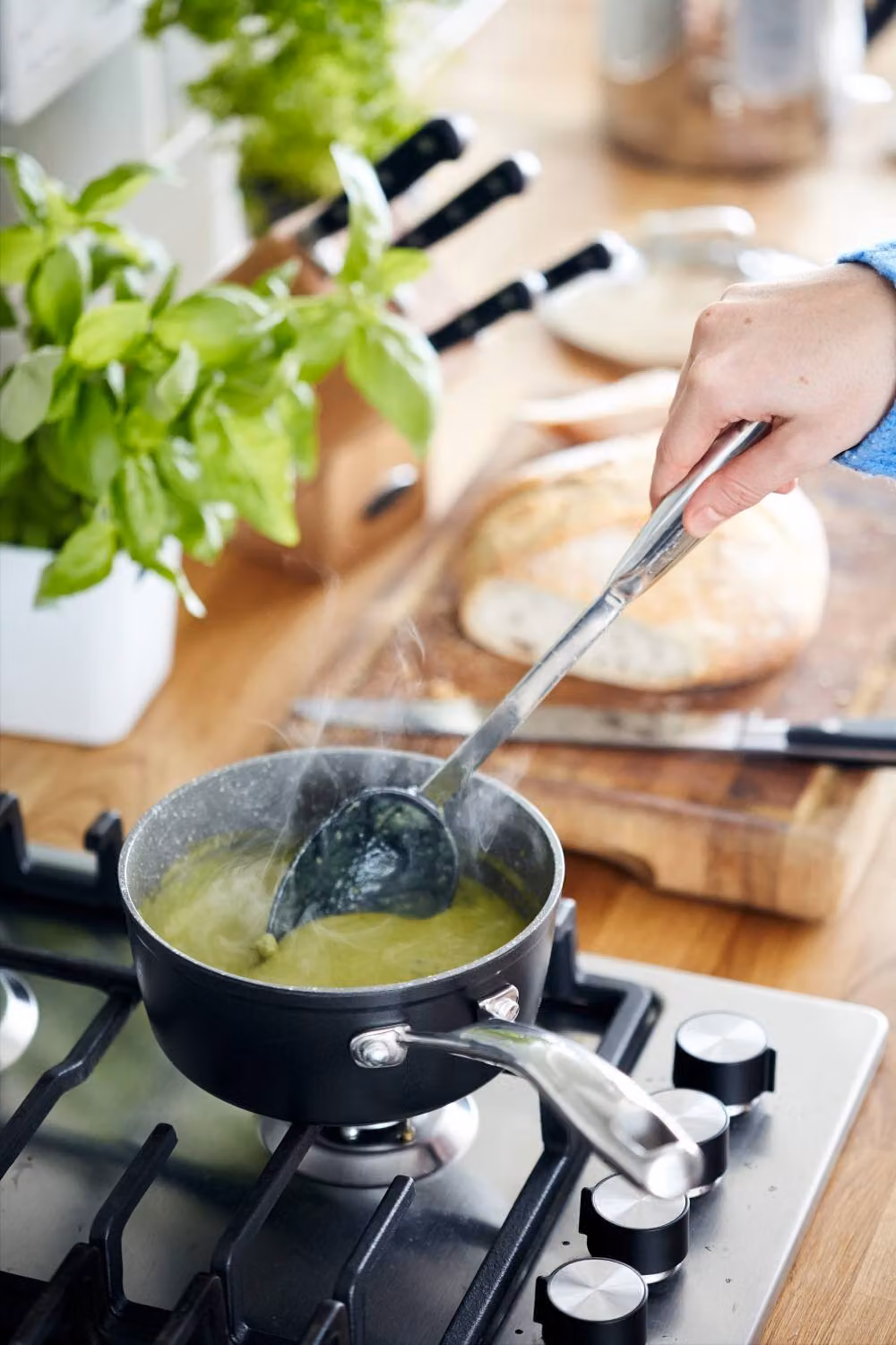 Stellar Rocktanium Non-Stick Saucepan with Glass Lid, Metallic Silver, 1L, 16cm – 4