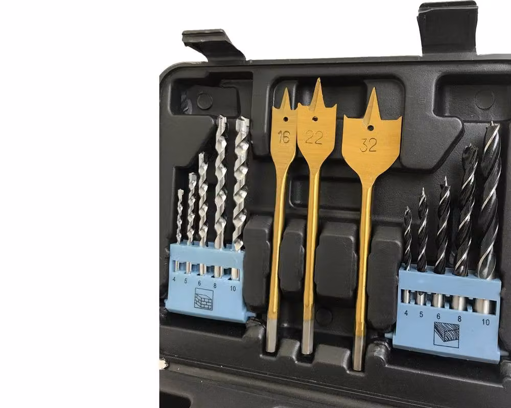 Lumberjack 46 Piece HSS Drill and Screwdriver Bit Set in Black and Multicolour – 10