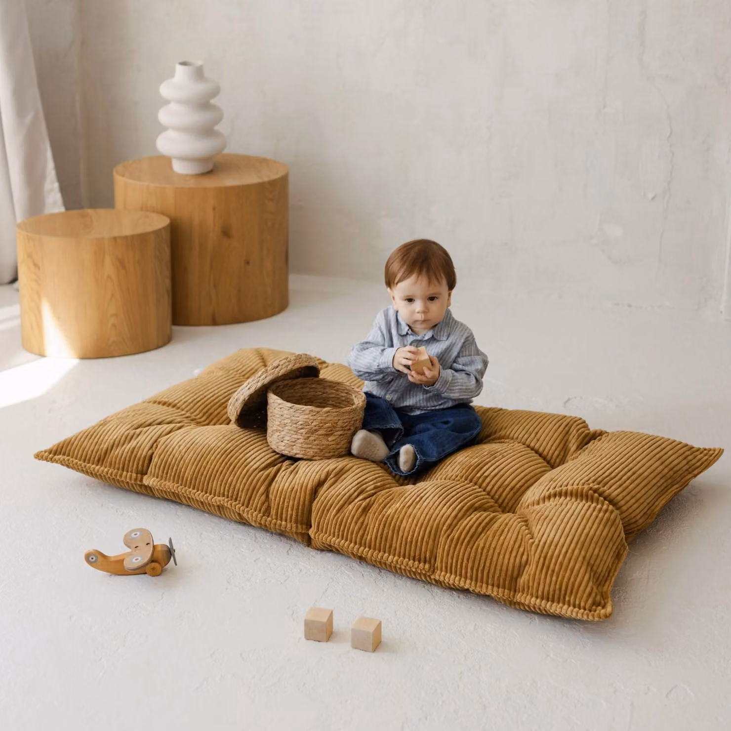 MiniCamp Corduroy Floor Cushion in Yellow, W/D/H: 55 x 100 cm – 2