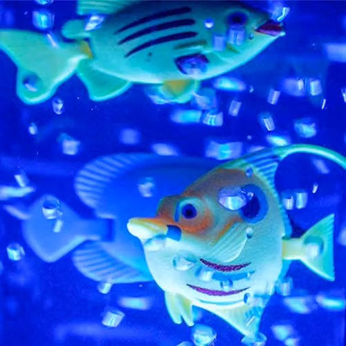 Global Gizmos 45169 Fish Bubble Lamp with Sea Creature, Jellyfish and Seahorse Design in Metallic Blue, Height: 90 cm – 6